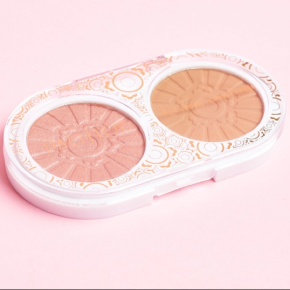 pacifica beauty highlighter and blush